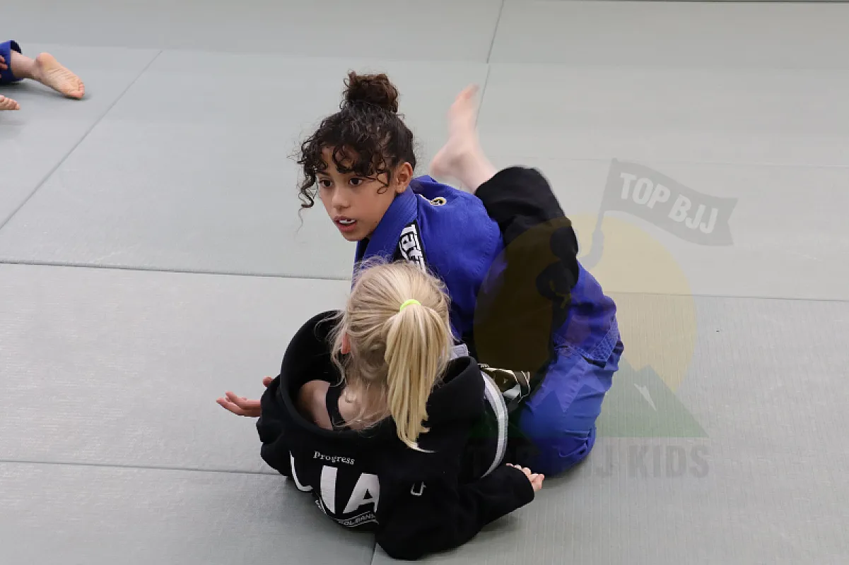 Photo from GUARD PASSING AND CONNECTION