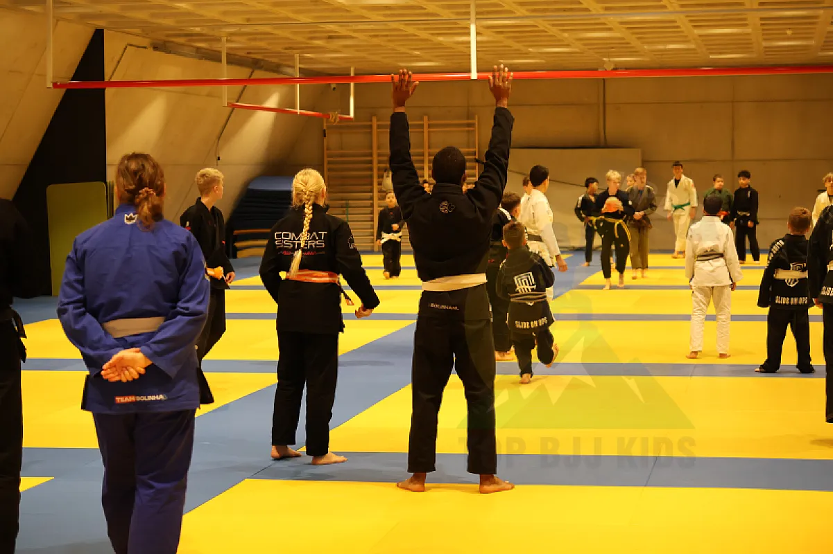 Photo from XL TRAINING LASSO GUARD