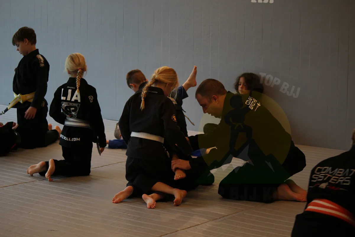 Photo from HALF GUARD PASSING