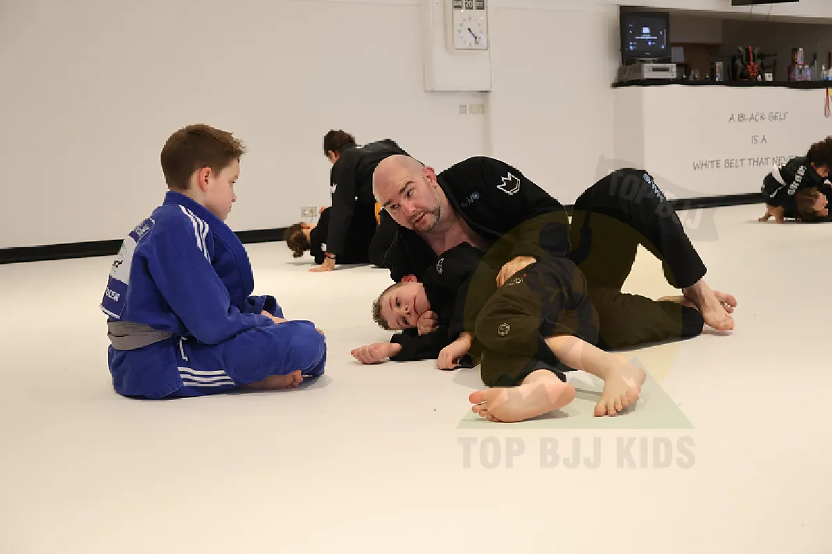 Photo from TAKEDOWNS & SIDE ATTACKS