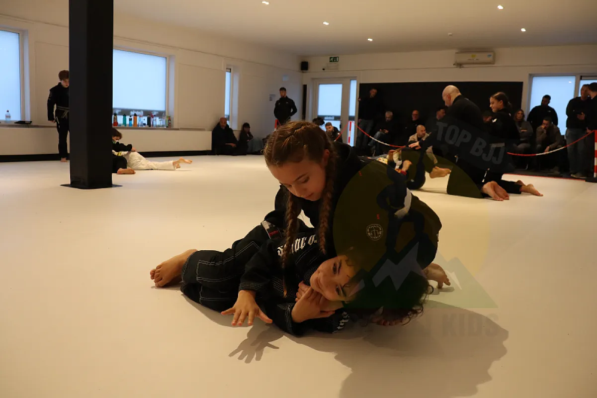 Photo from TAKEDOWNS & SIDE ATTACKS