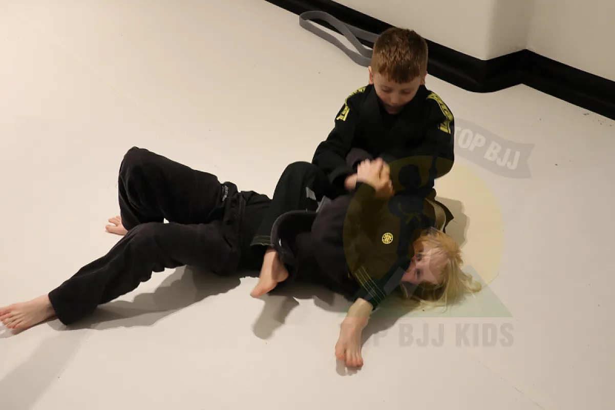 Photo from TAKEDOWNS & SIDE ATTACKS