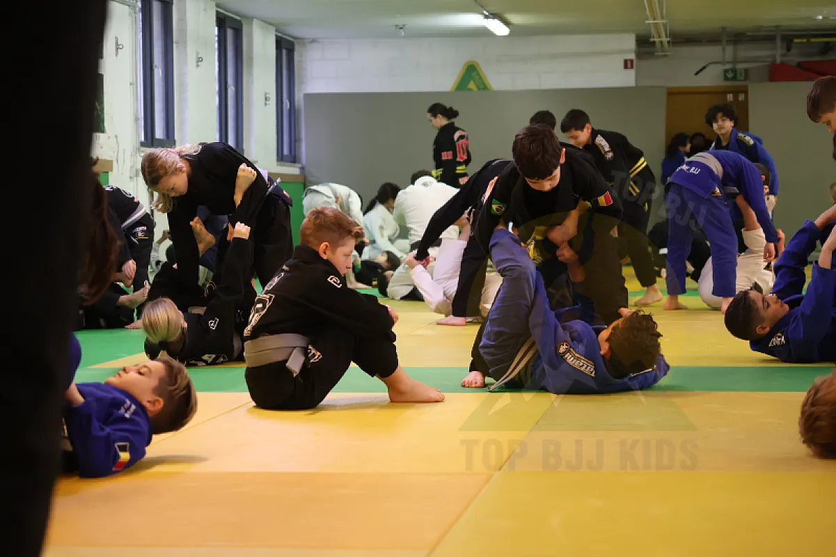 Photo from X-GUARD & DOUBLE UNDER PASS
