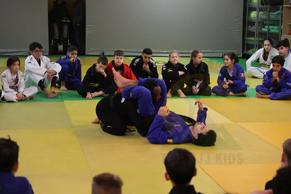 Photo from X-GUARD & DOUBLE UNDER PASS