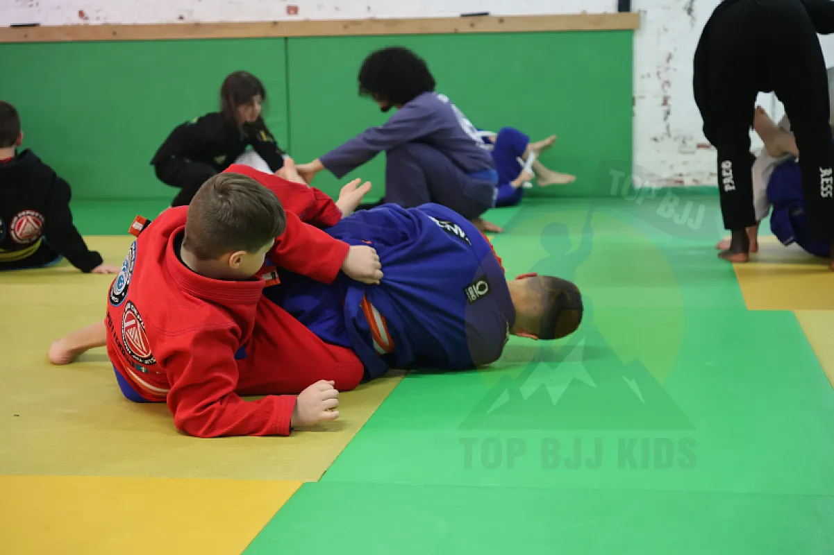 Photo from X-GUARD & DOUBLE UNDER PASS