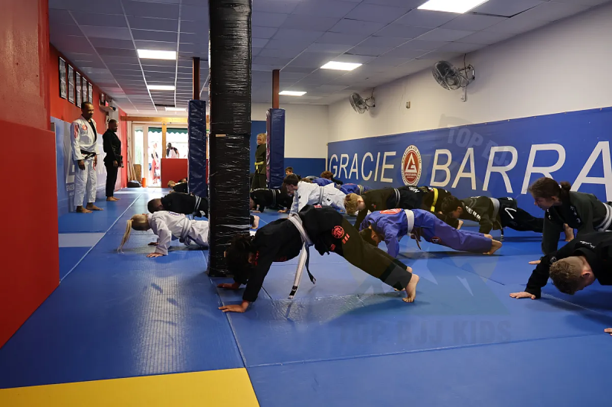 Photo from FOOT SWEEPS & GRIP FIGHTING