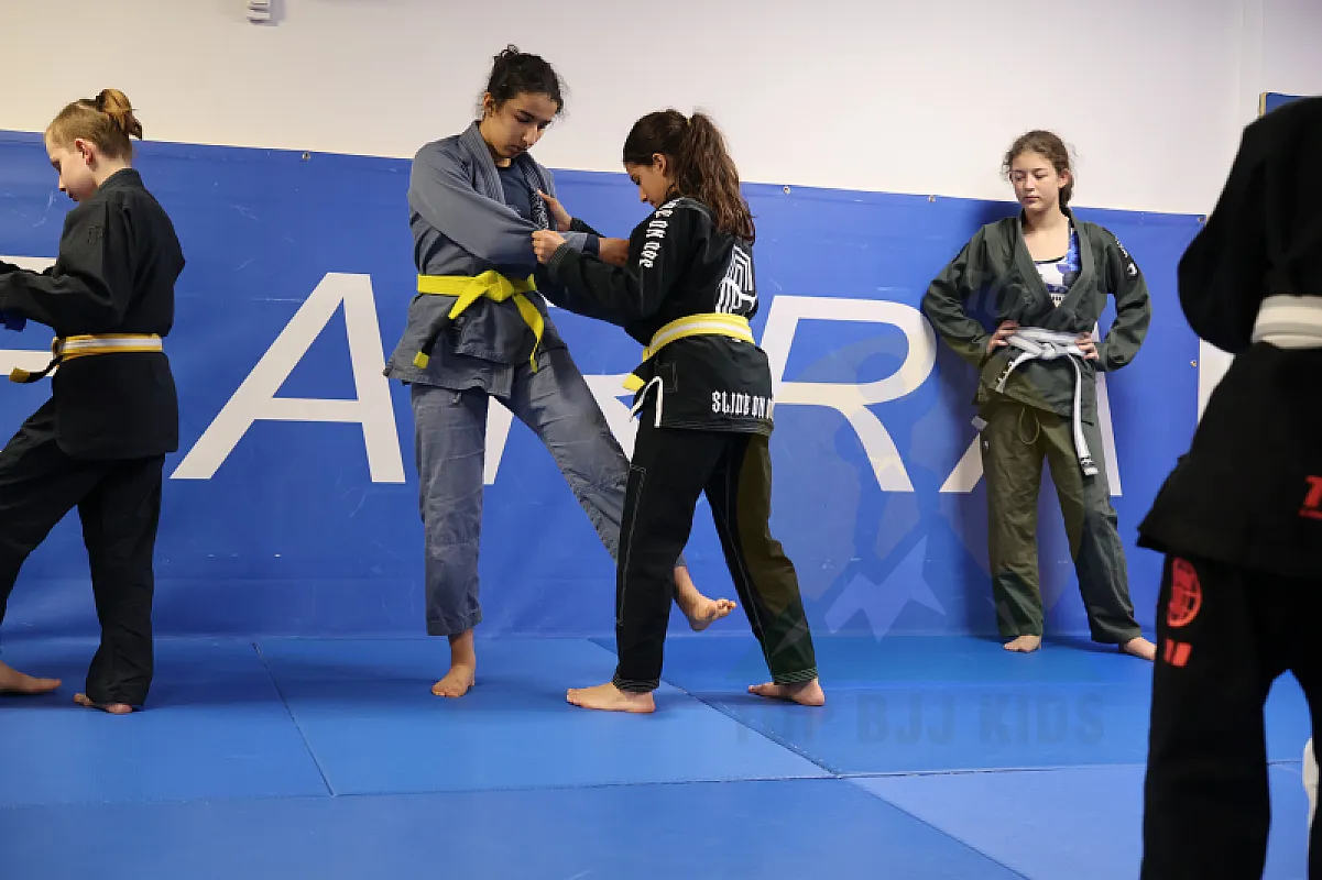 Photo from FOOT SWEEPS & GRIP FIGHTING