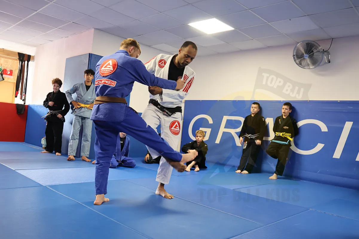 Photo from FOOT SWEEPS & GRIP FIGHTING