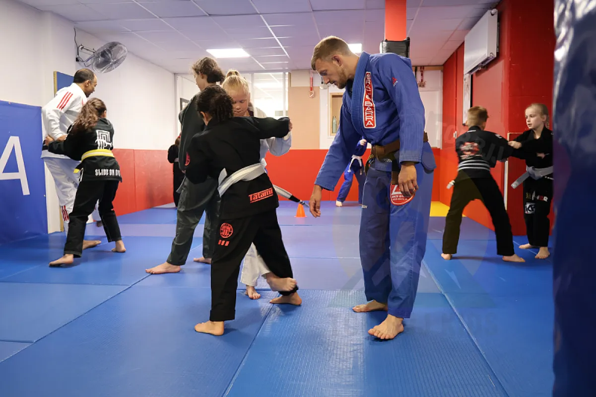 Photo from FOOT SWEEPS & GRIP FIGHTING