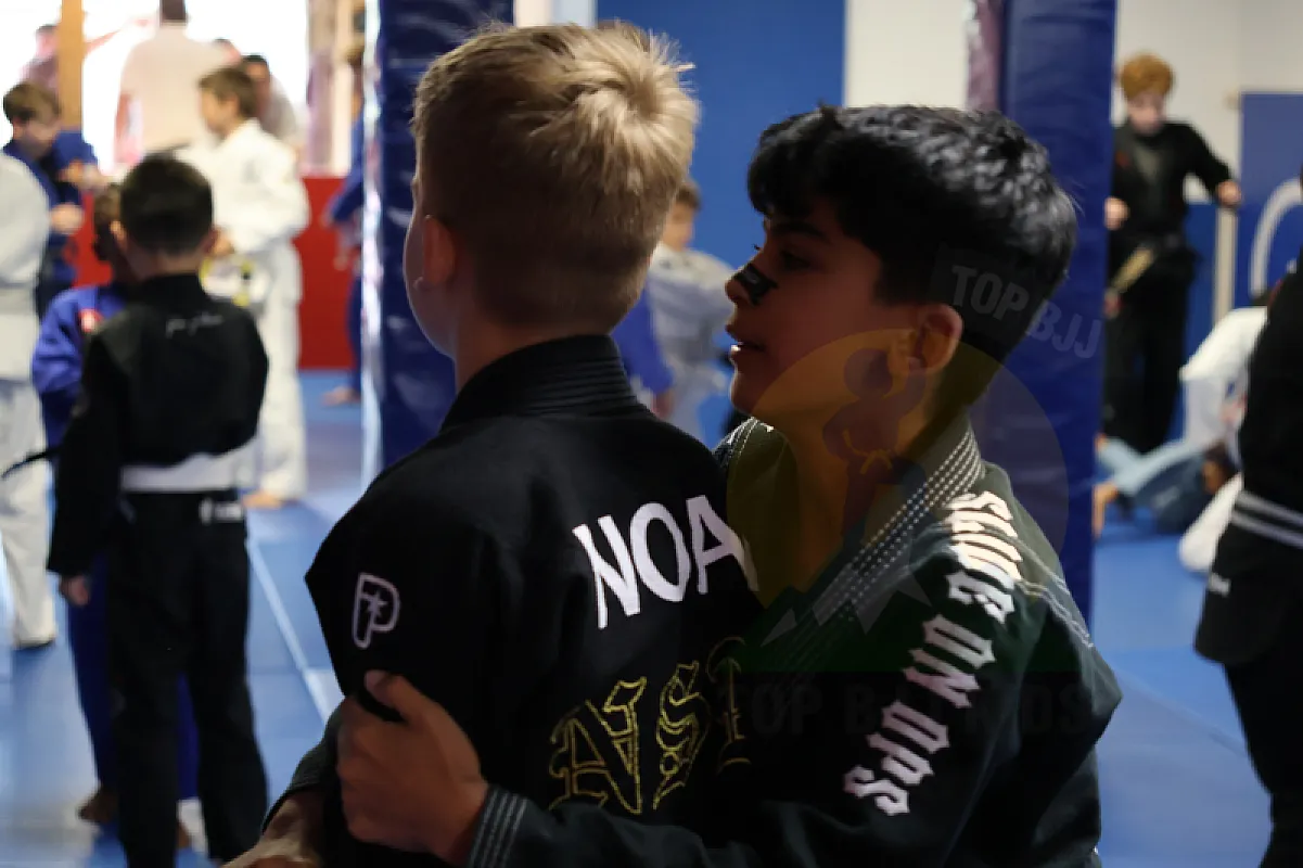 Photo from FOOT SWEEPS & GRIP FIGHTING