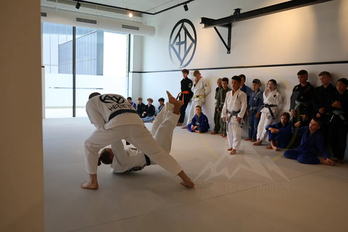 Photo from TAKEDOWNS
