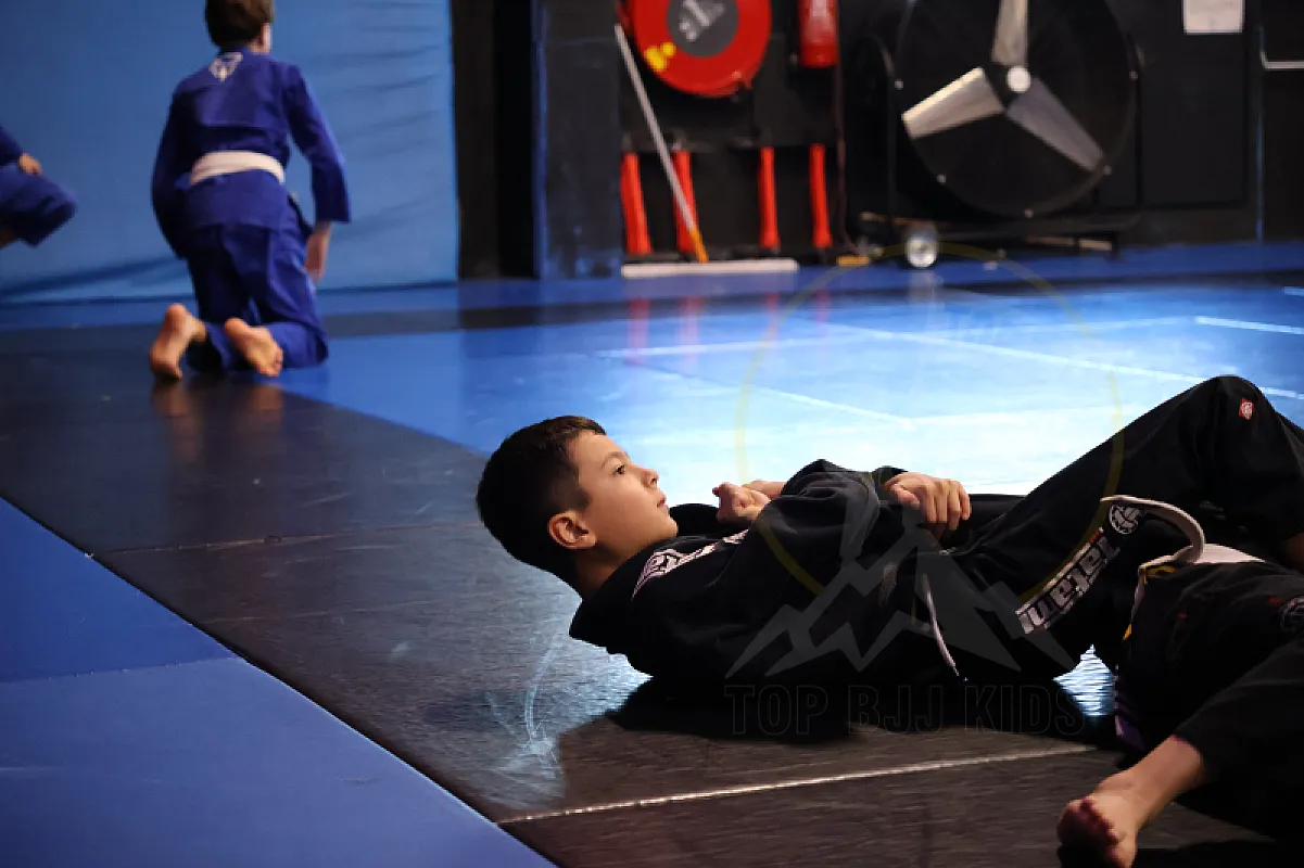 Photo from OPEN GUARD & GUARD RETENTION