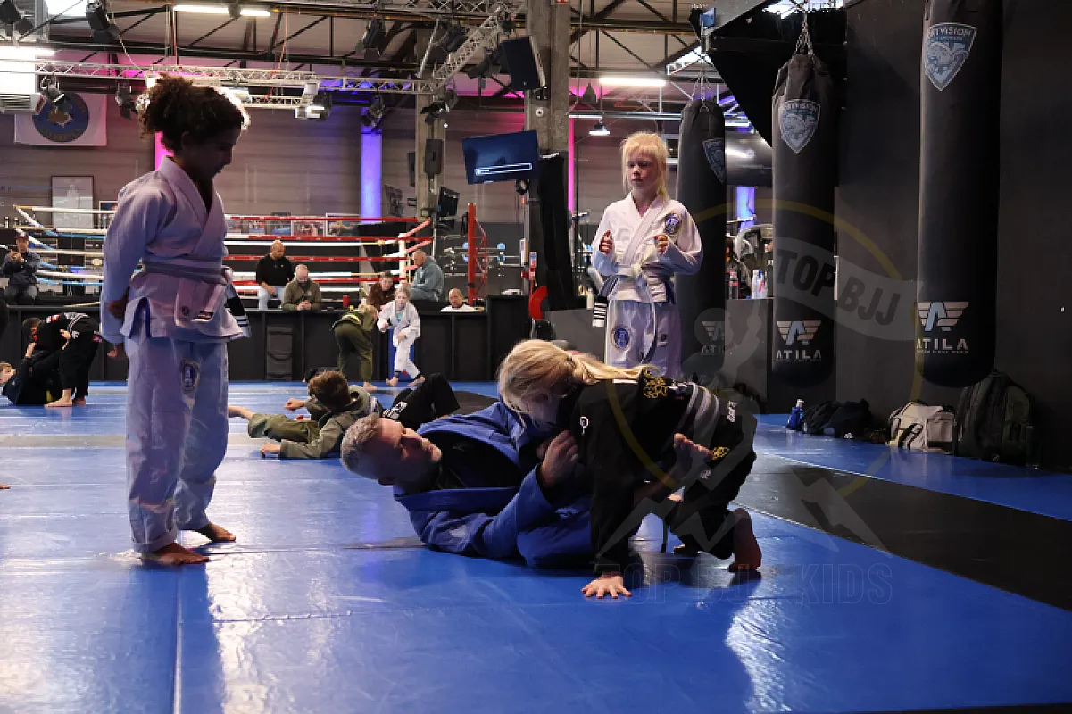 Photo from OPEN GUARD & GUARD RETENTION