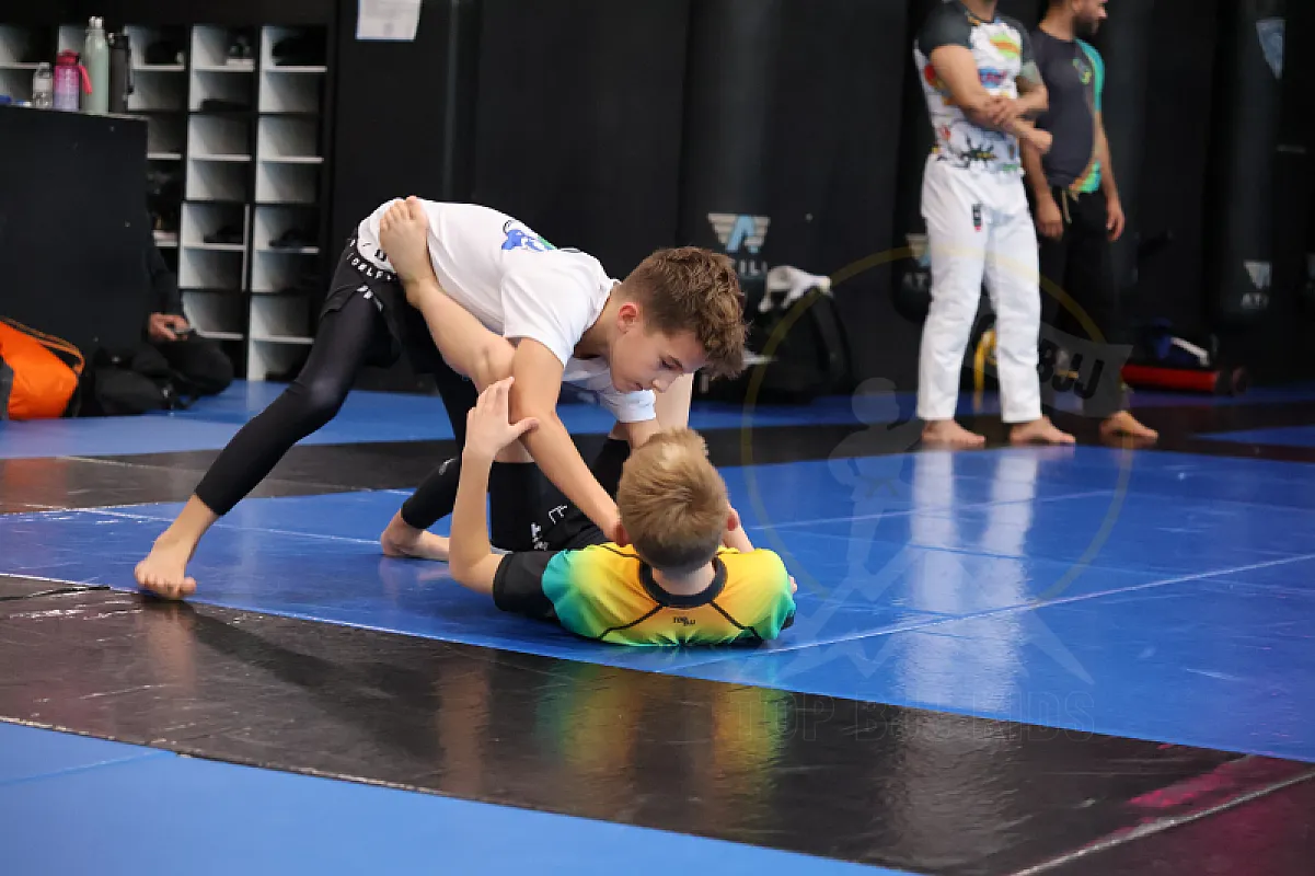 Photo from OPEN GUARD & GUARD RETENTION