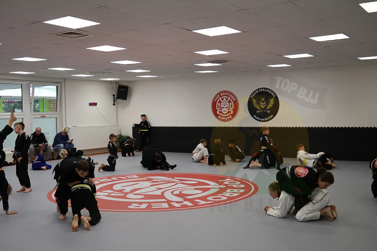 Photo from BACK ATTACKS