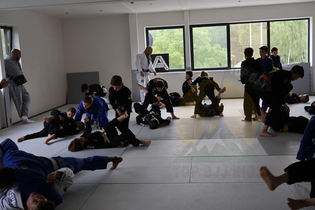 Photo from GUARD PASSING