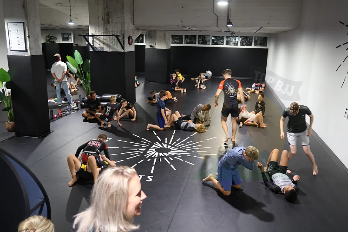 Photo from NO-GI SPECIAL