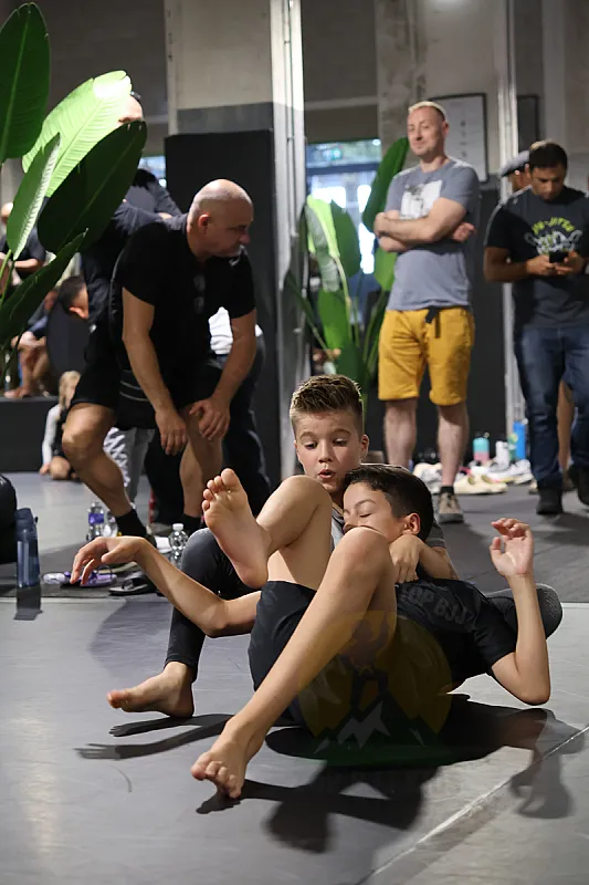 Photo from NO-GI SPECIAL