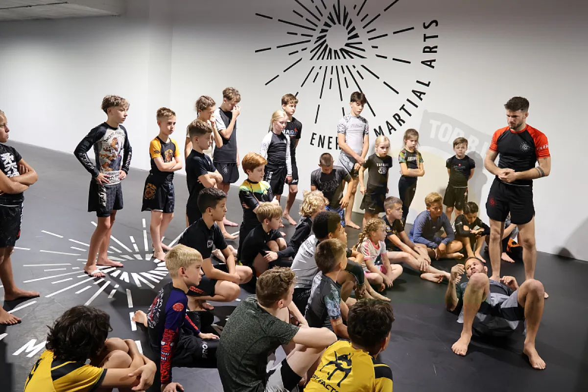 Photo from NO-GI SPECIAL