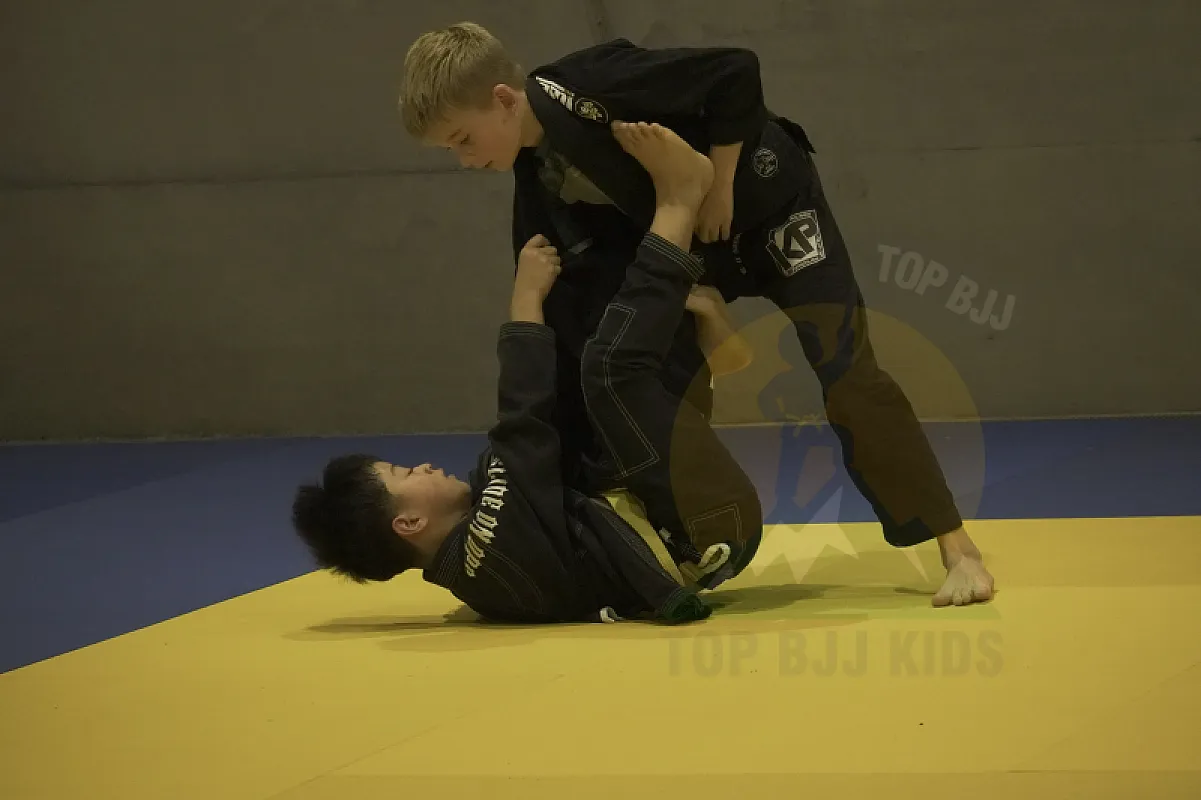 Photo from XL TRAINING LASSO GUARD