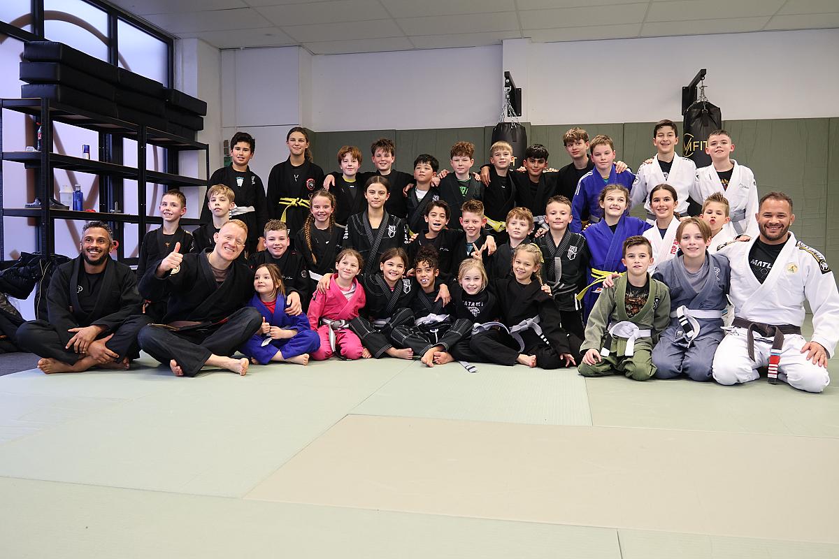 Group photo from GUARD PASSING GAMES