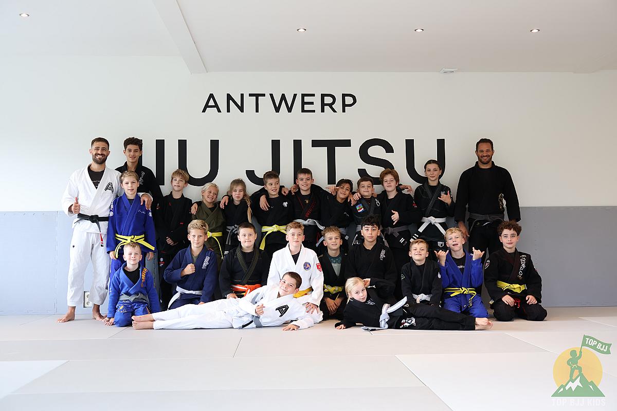 Group photo from K-GUARD